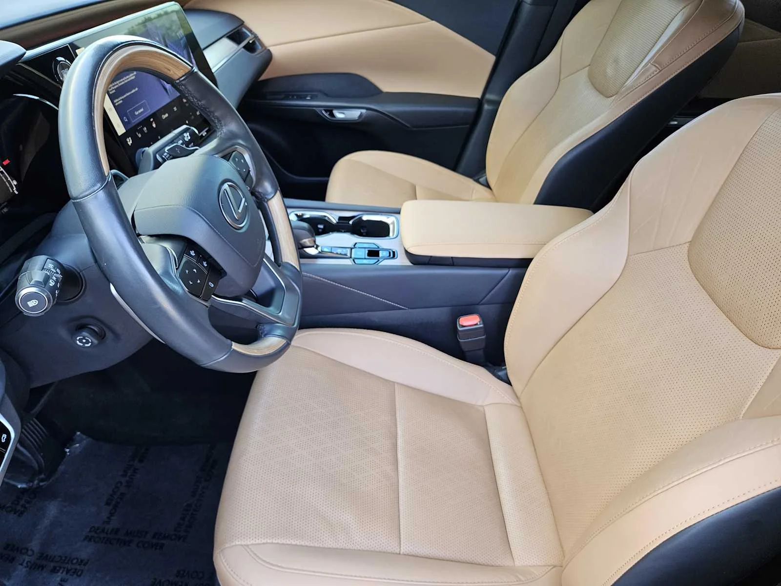 Certified Used 2024 COPPER CREST Lexus Premium Plus image 8