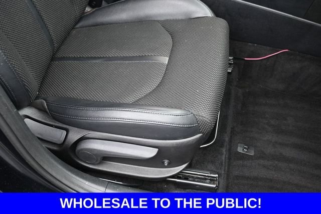 Used 2019 Black Kia S image 32
