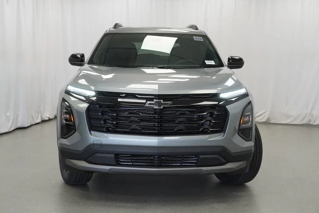2027 Chevrolet Equinox LT - Photo 33
