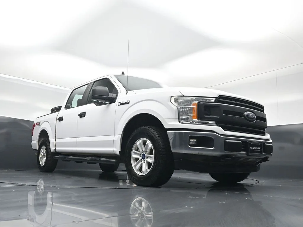 Used 2020 White Ford XL image 42