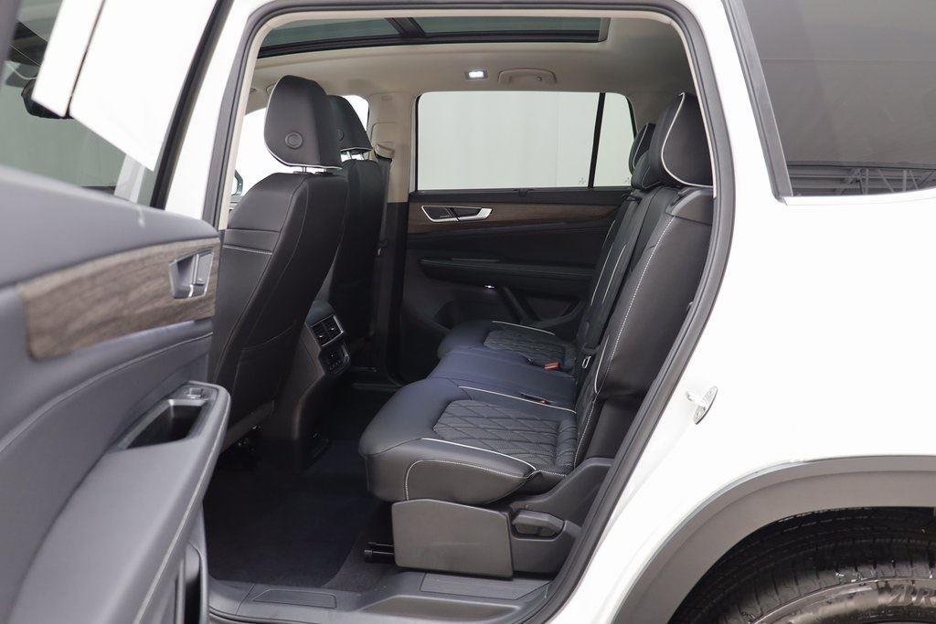 2026 Volkswagen Atlas SEL Premium R-Line - Photo 14