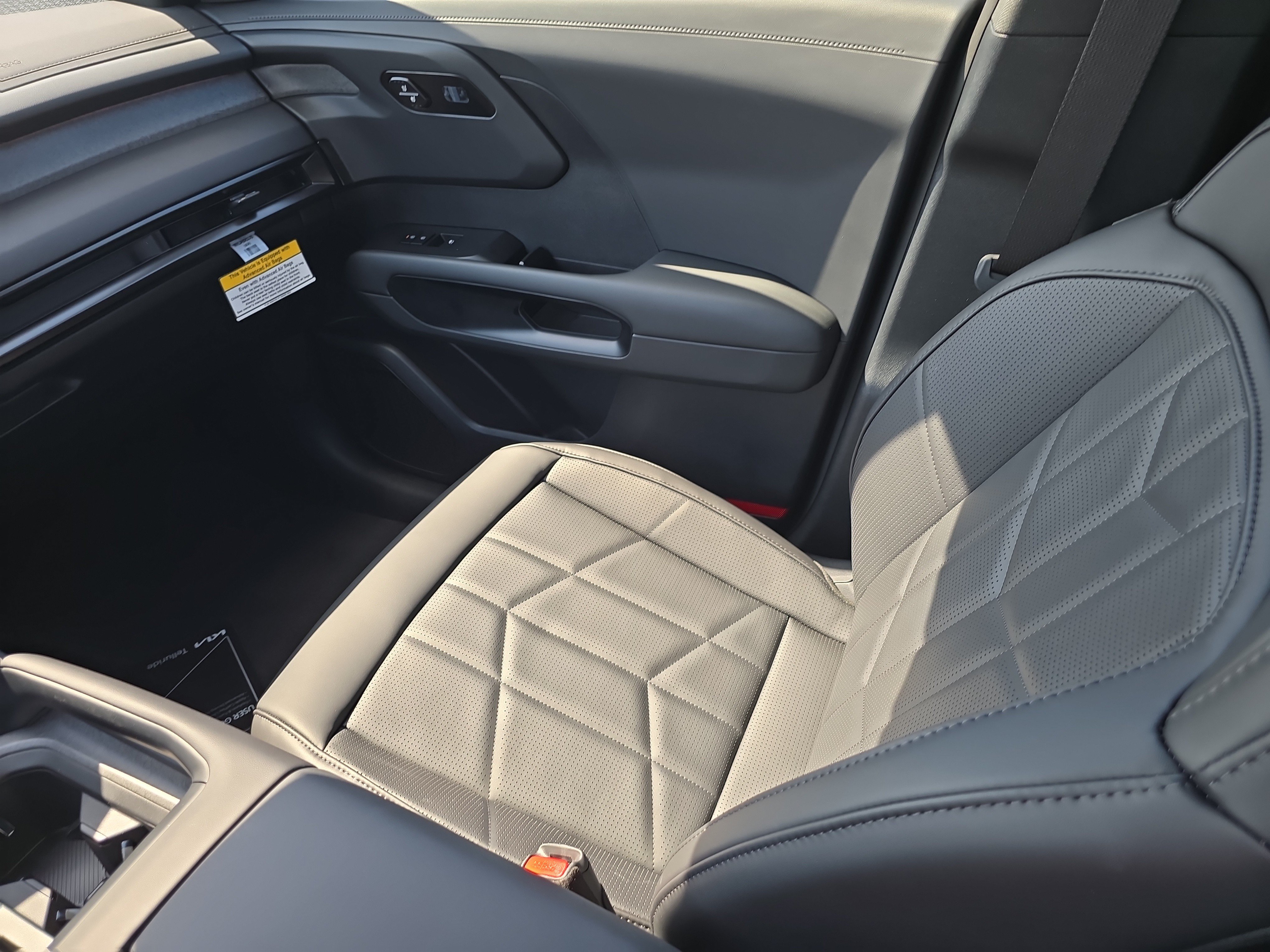 New 2027 Wolf Gray Kia X-PRO SX image 16