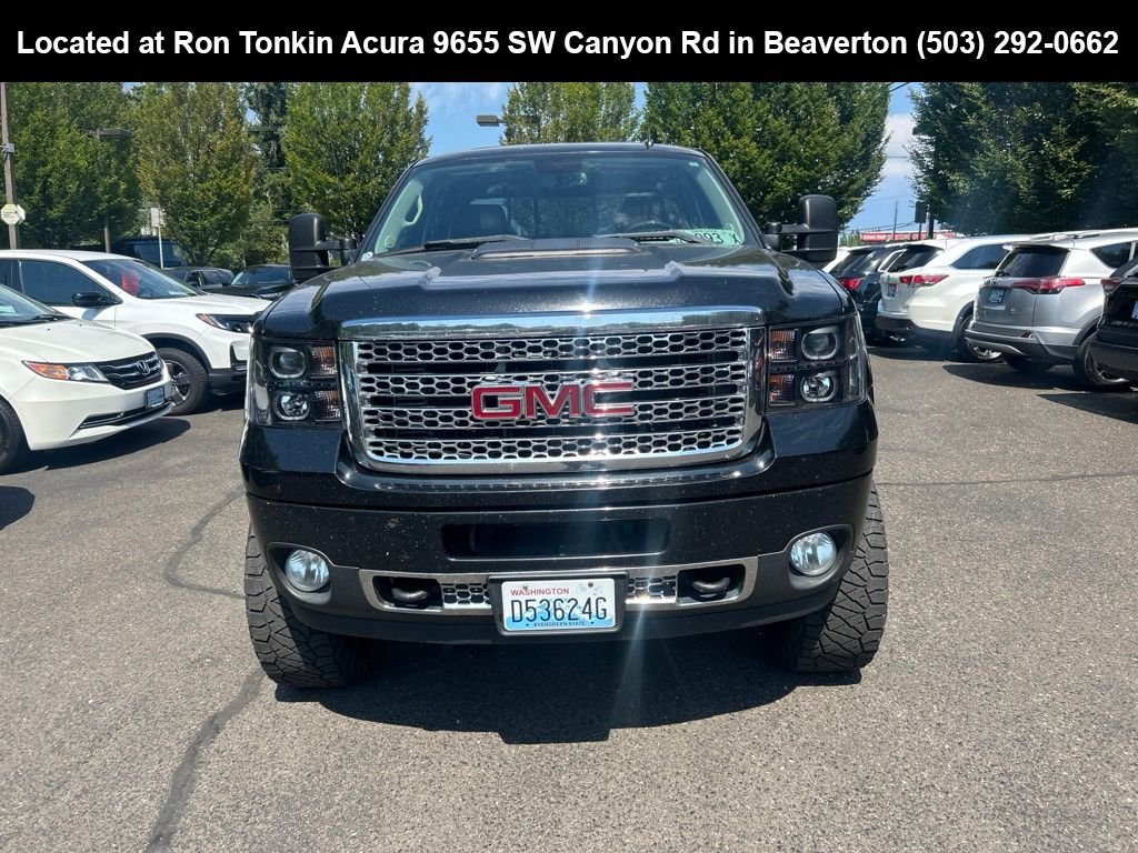 Used 2014 Onyx Black GMC Denali image 7