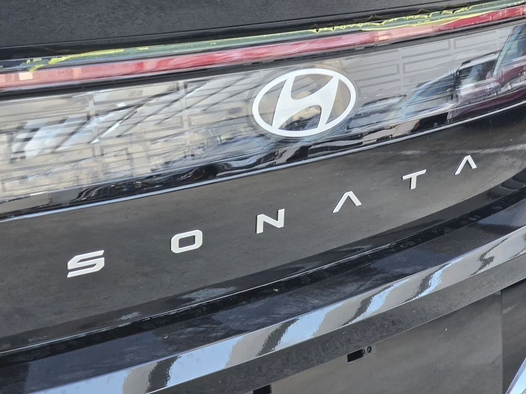 New 2026 Black Hyundai SEL Sport image 6