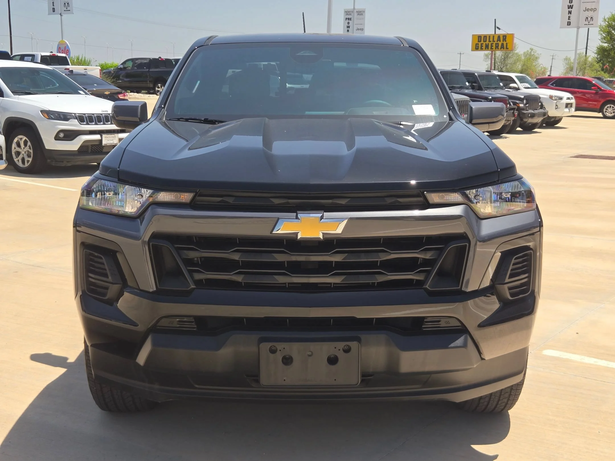 Used 2025 Black Chevrolet LT image 6