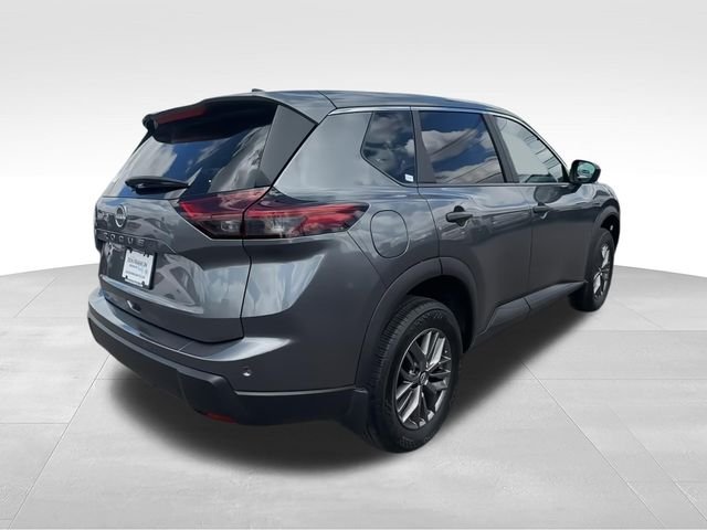 Used 2026 Gray Nissan S image 8