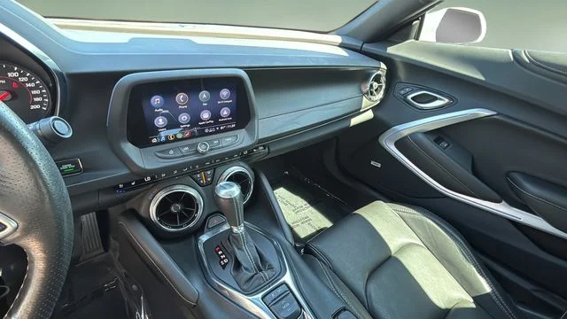 Used 2021 White Chevrolet SS image 26
