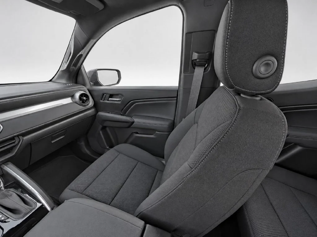 New 2026 Gray Chevrolet LT image 31