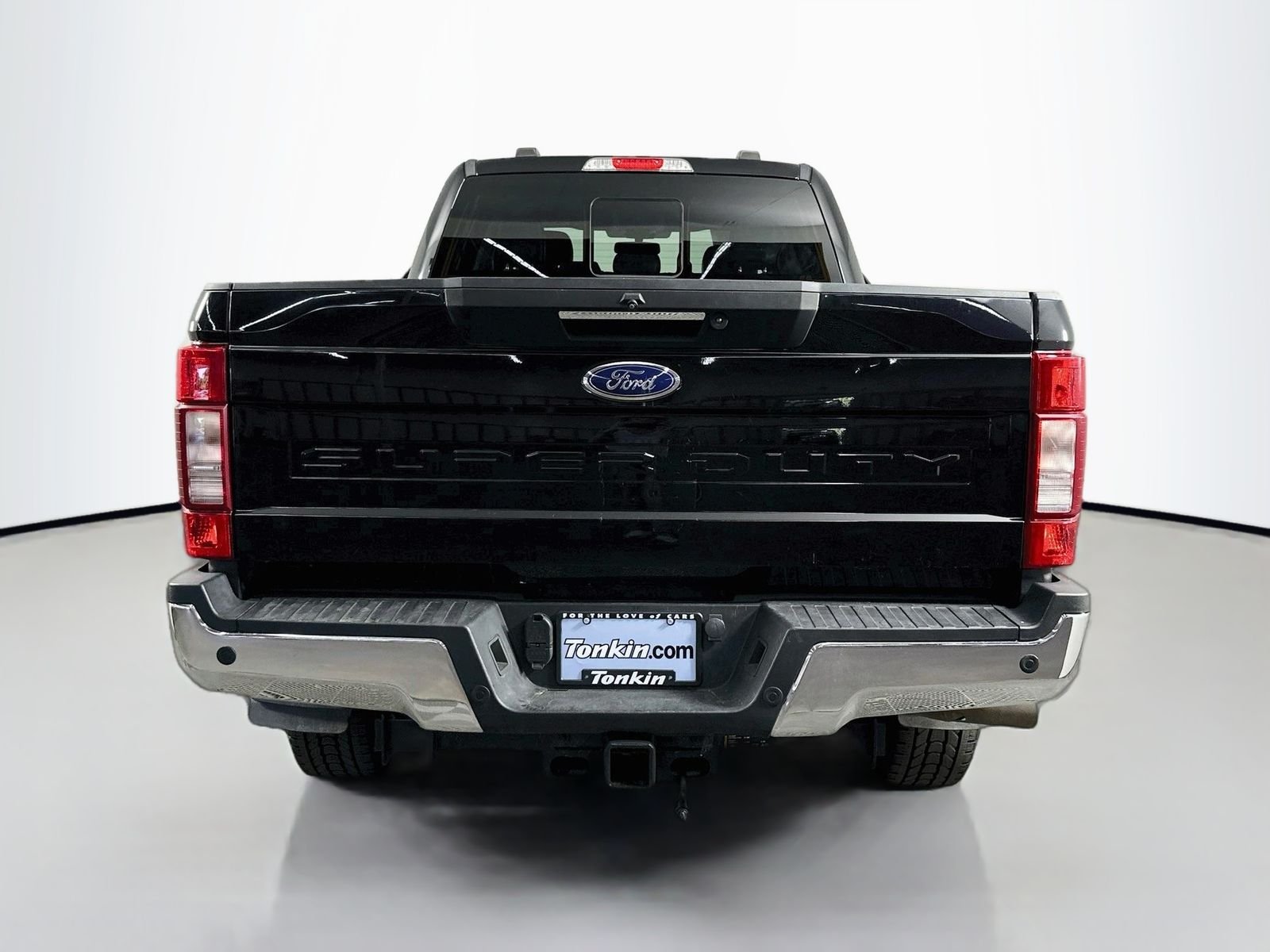 Used 2020 Black Metallic Ford Lariat image 6