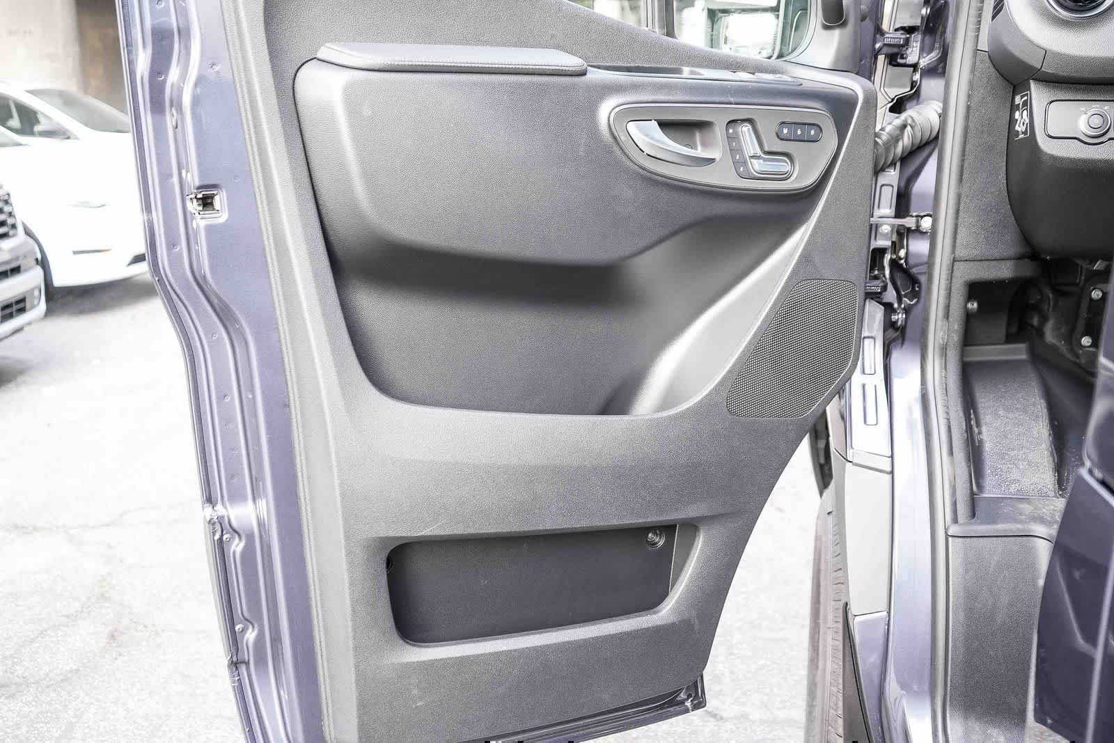 New 2026 Tenorite Gray Metallic Mercedes-Benz Cargo 144WB High Roof AWD 2.0L I4 Diesel Turbo HO image 19