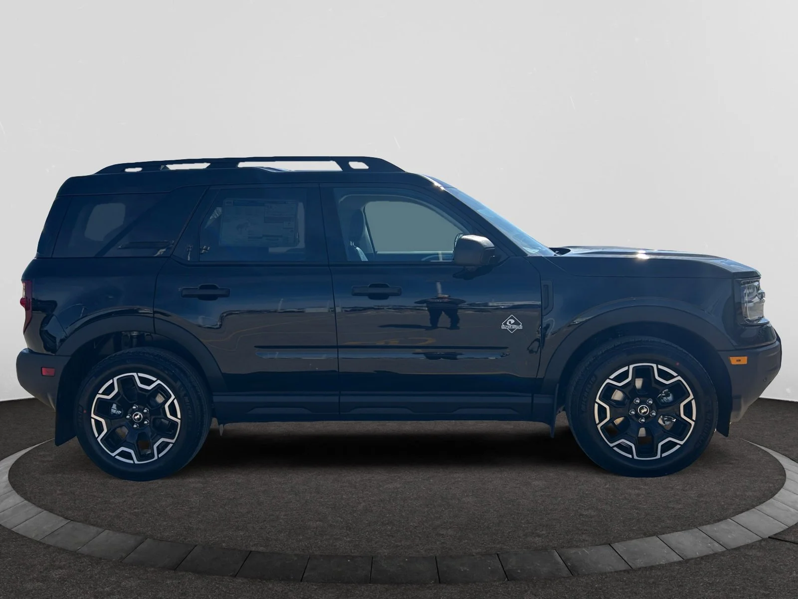 New 2026 Shadow Black Ford Outer Banks image 6