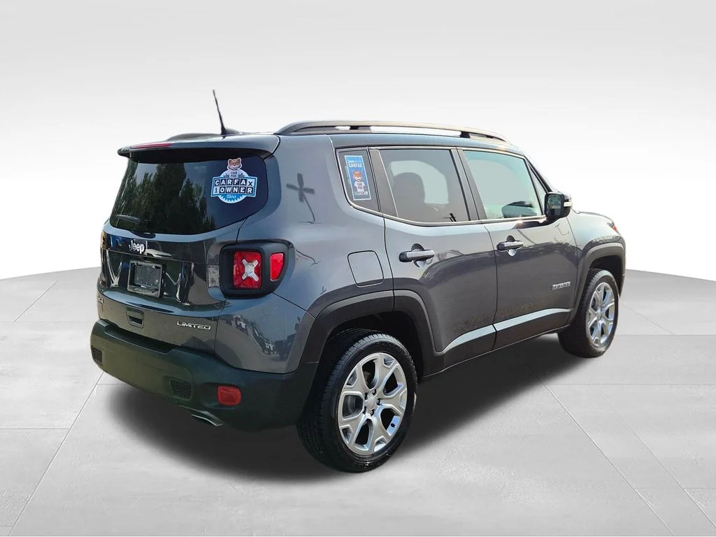 Used 2022 Gray Jeep Limited image 7