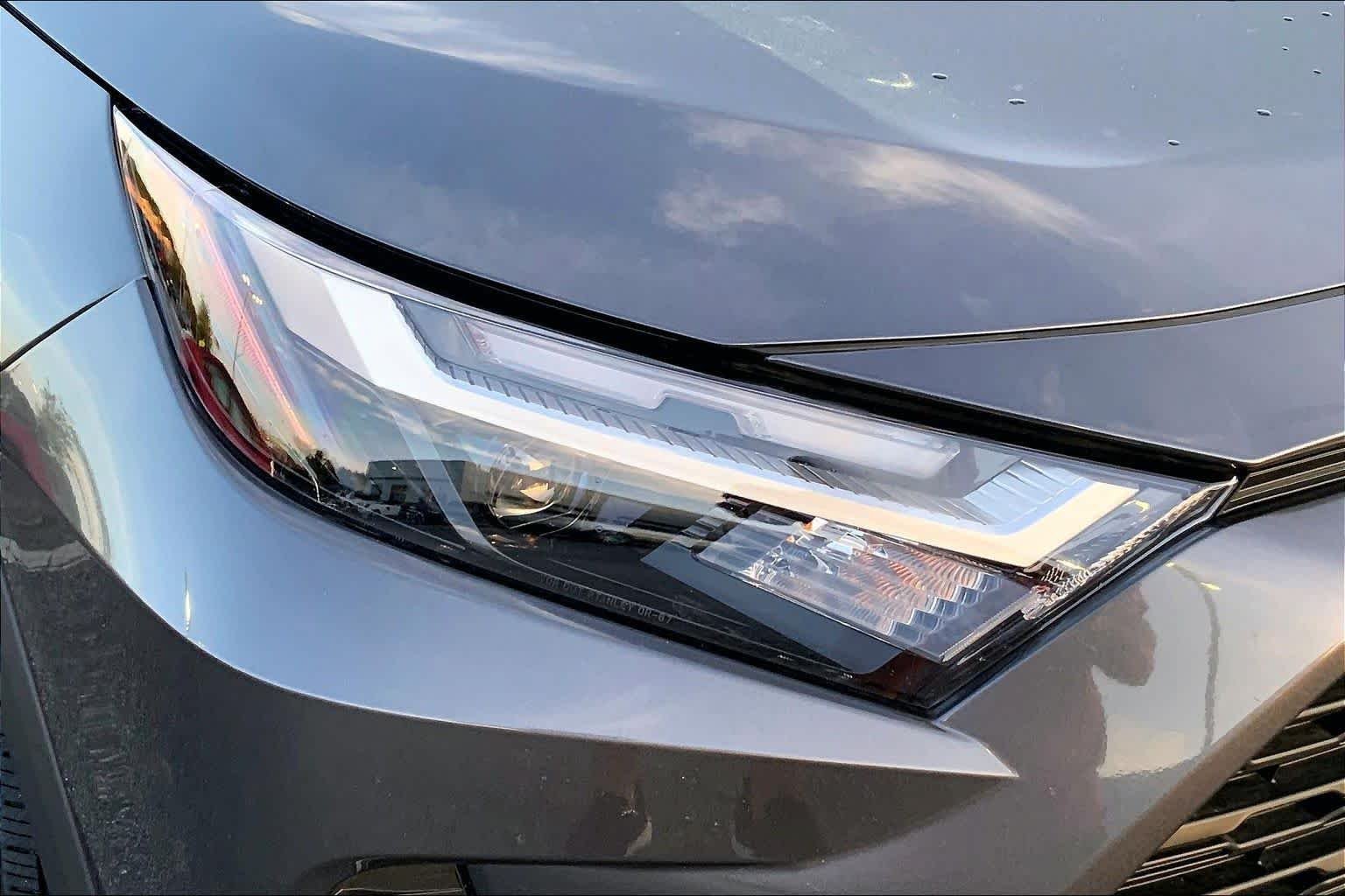 Used 2025 Magnetic Gray Metallic Toyota LE image 26