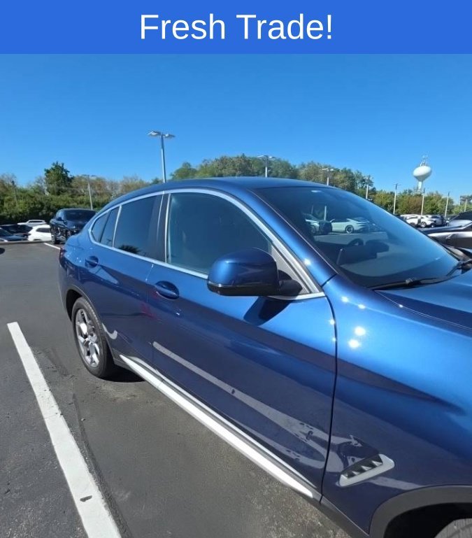 Certified Used 2025 Phytonic Blue Metallic BMW xDrive30i image 5