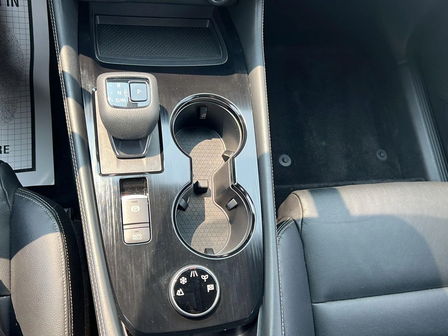 Used 2022 Brilliant Silver Metallic Nissan SL image 13