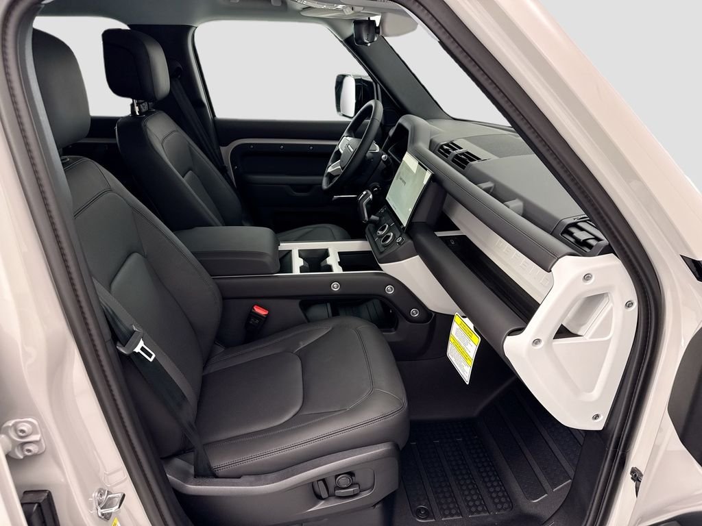 New 2026 Borasco Grey Land Rover S image 19
