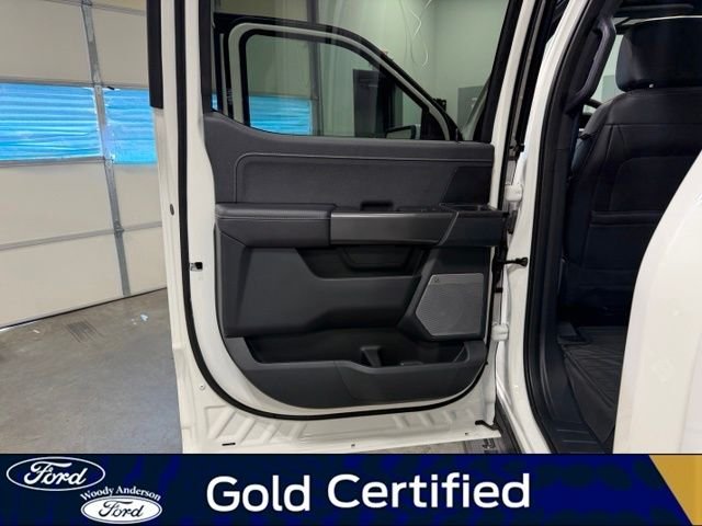 Certified Used 2024 Star White Ford Lariat image 27