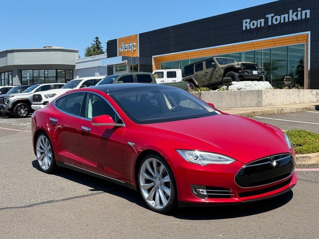 2013 Tesla Model S Performance