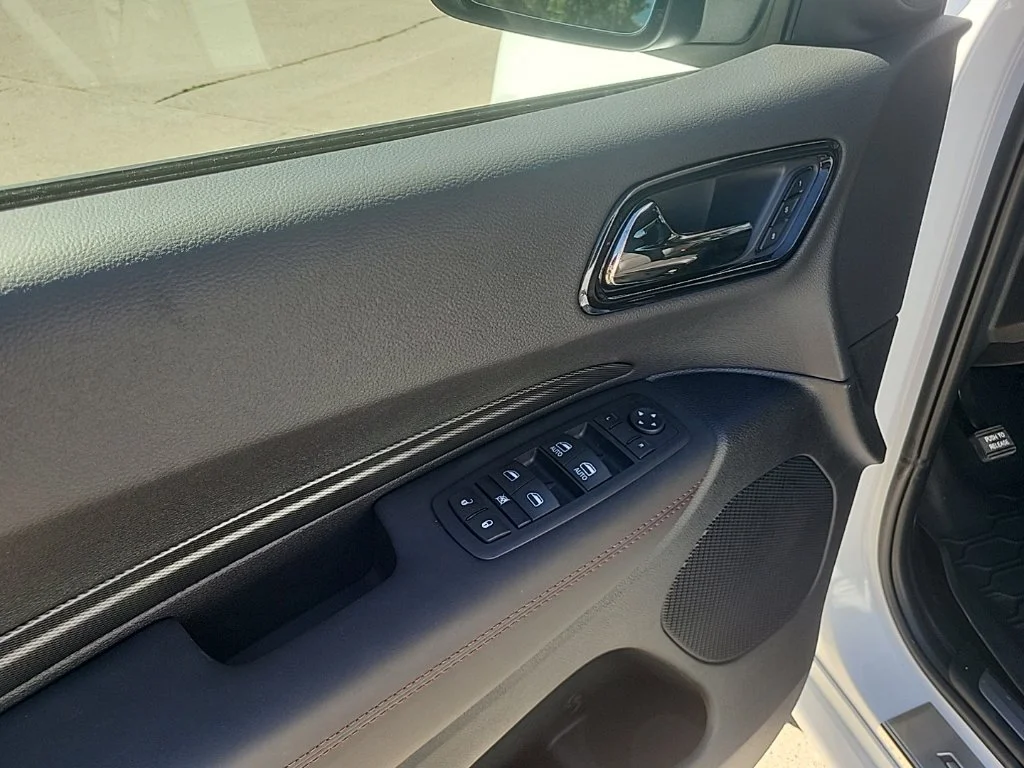 New 2027 White/off-white Dodge GT image 8