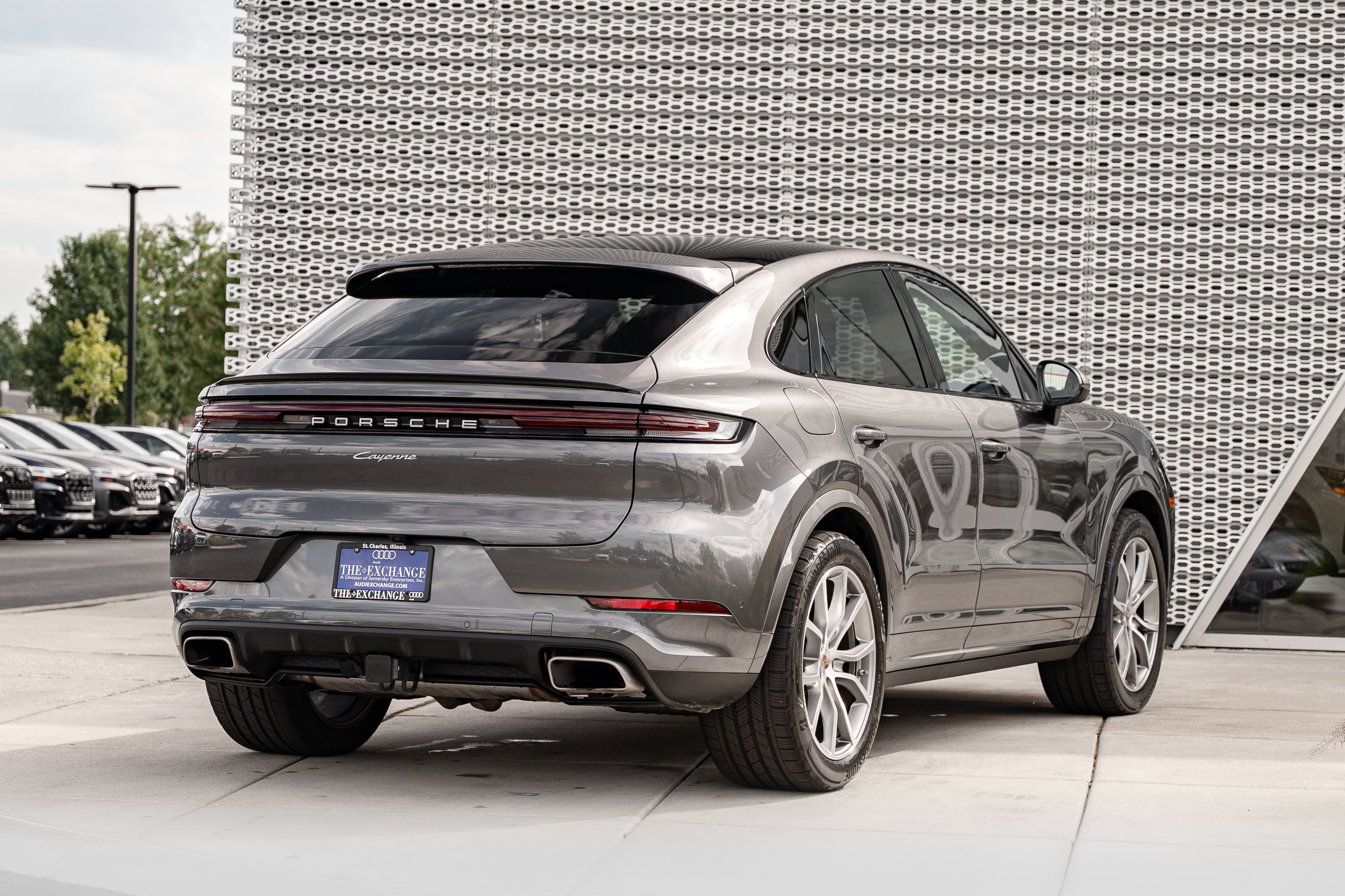 Used 2025 Arctic Gray Porsche Base image 4