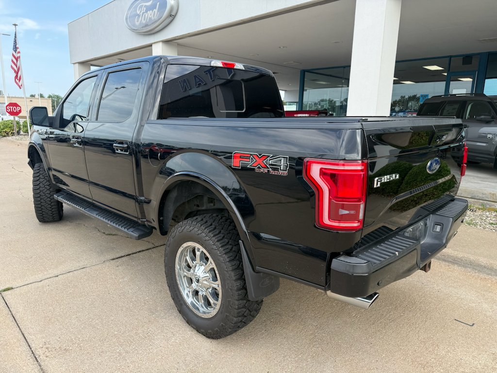 Used 2016 Shadow Black Ford Lariat image 14