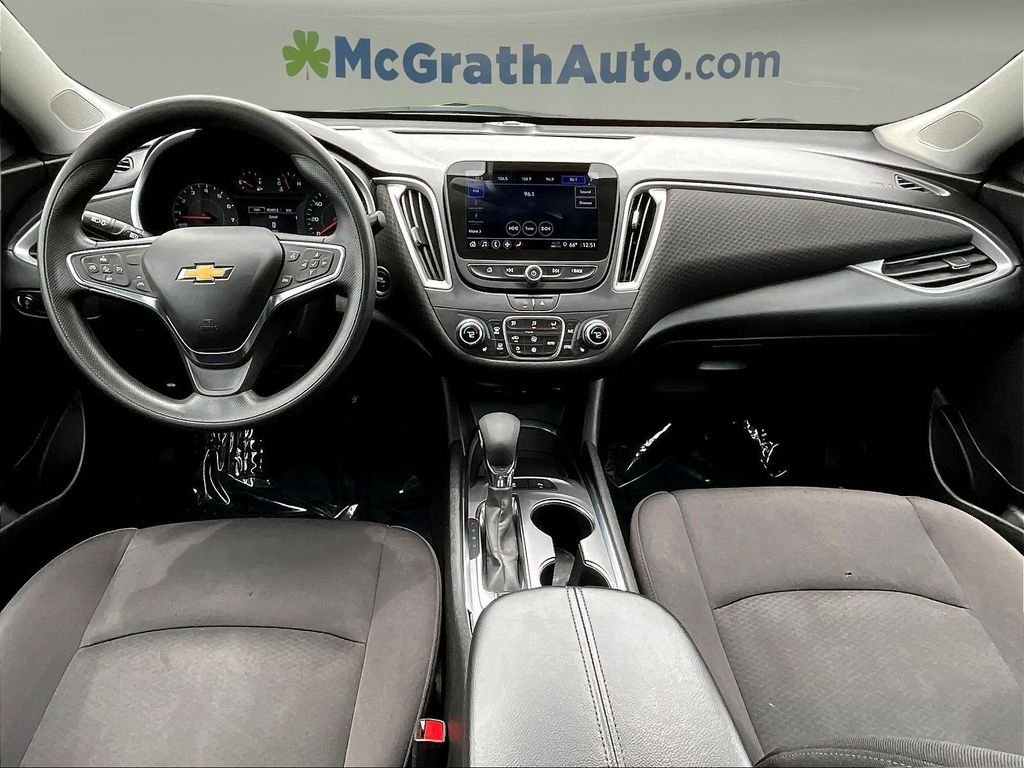 Used 2024 Blue Chevrolet LT image 7