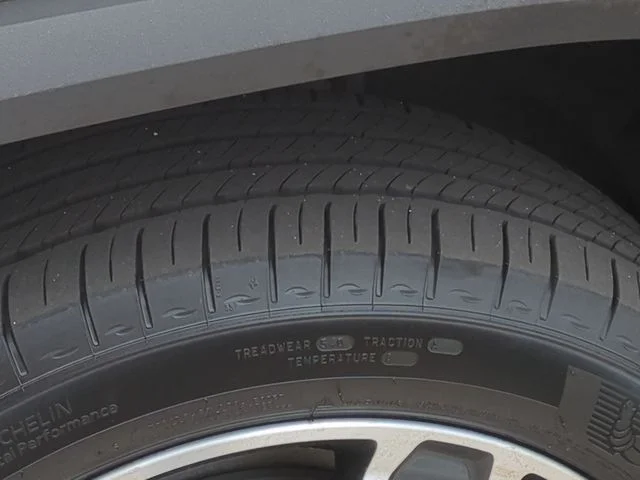 Used 2022 Gray GMC SLT image 20