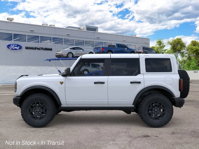 New 2026 Oxford White Ford Badlands image 3