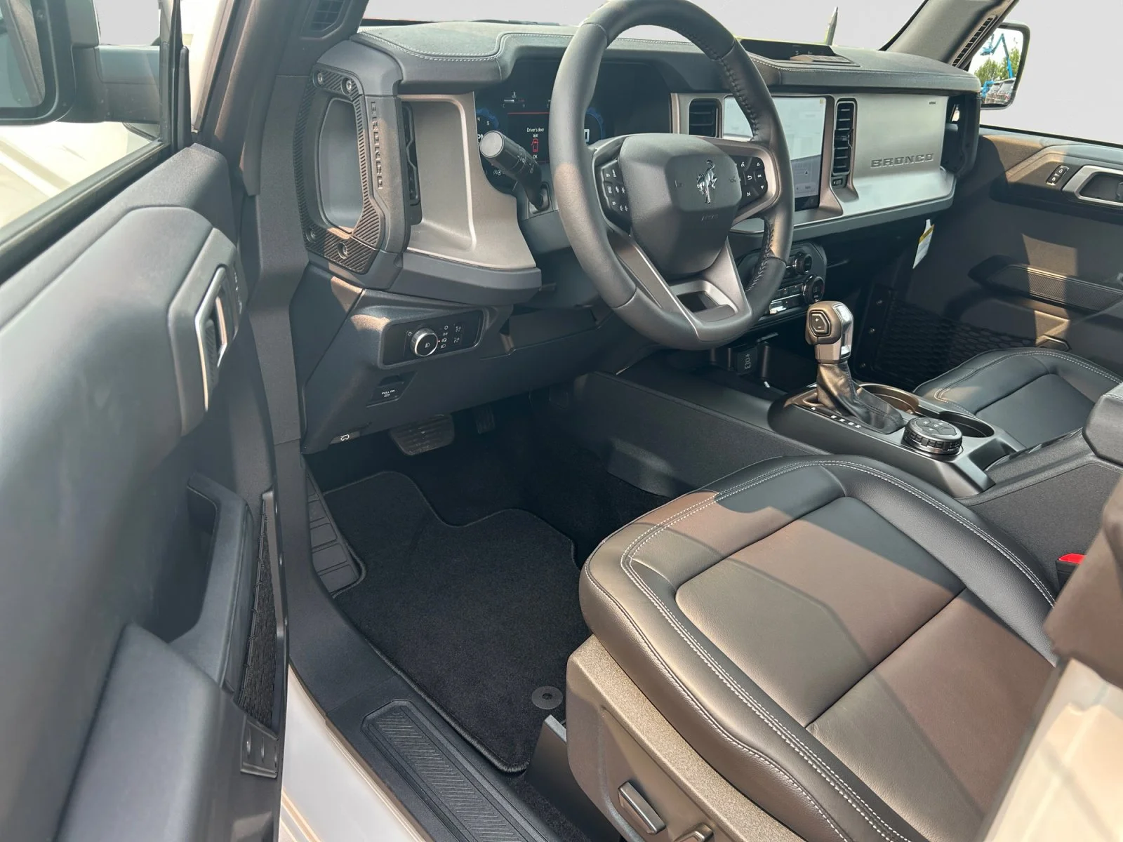 New 2026 Avalanche Grey Ford Outer Banks image 13