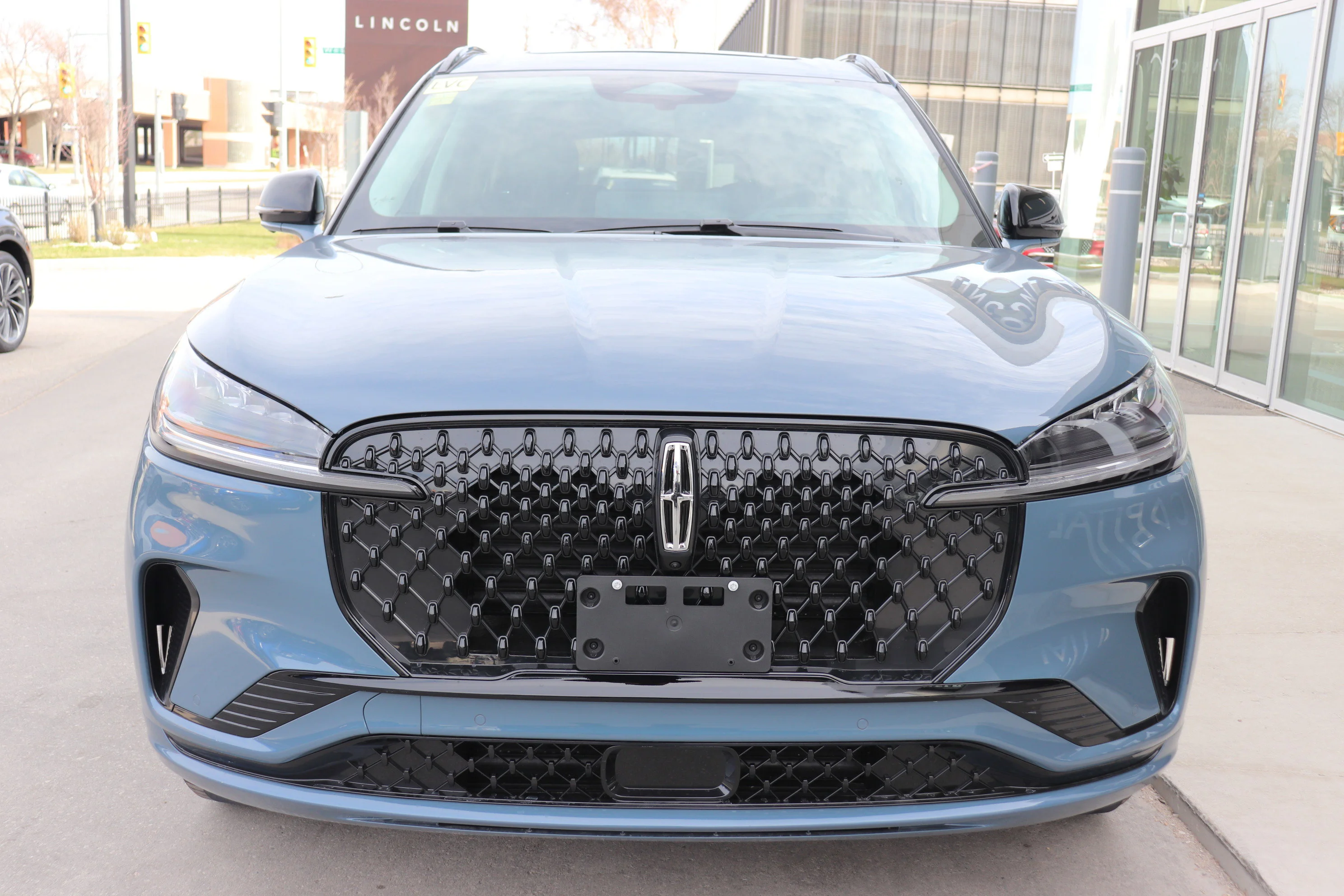 New 2026 WHISPER BLUE MET CC Lincoln Reserve image 2