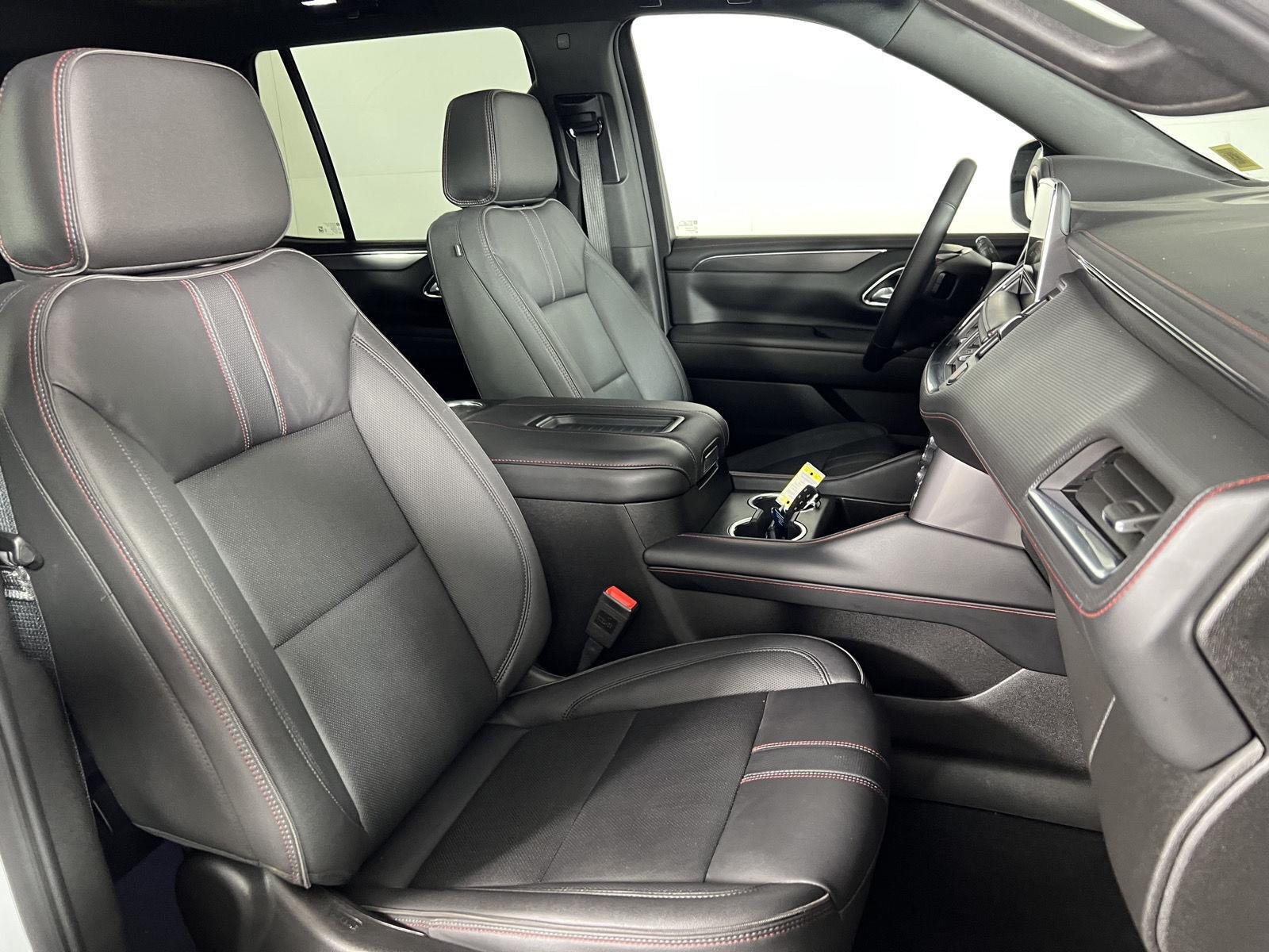 Used 2024 Summit White Chevrolet RST image 26