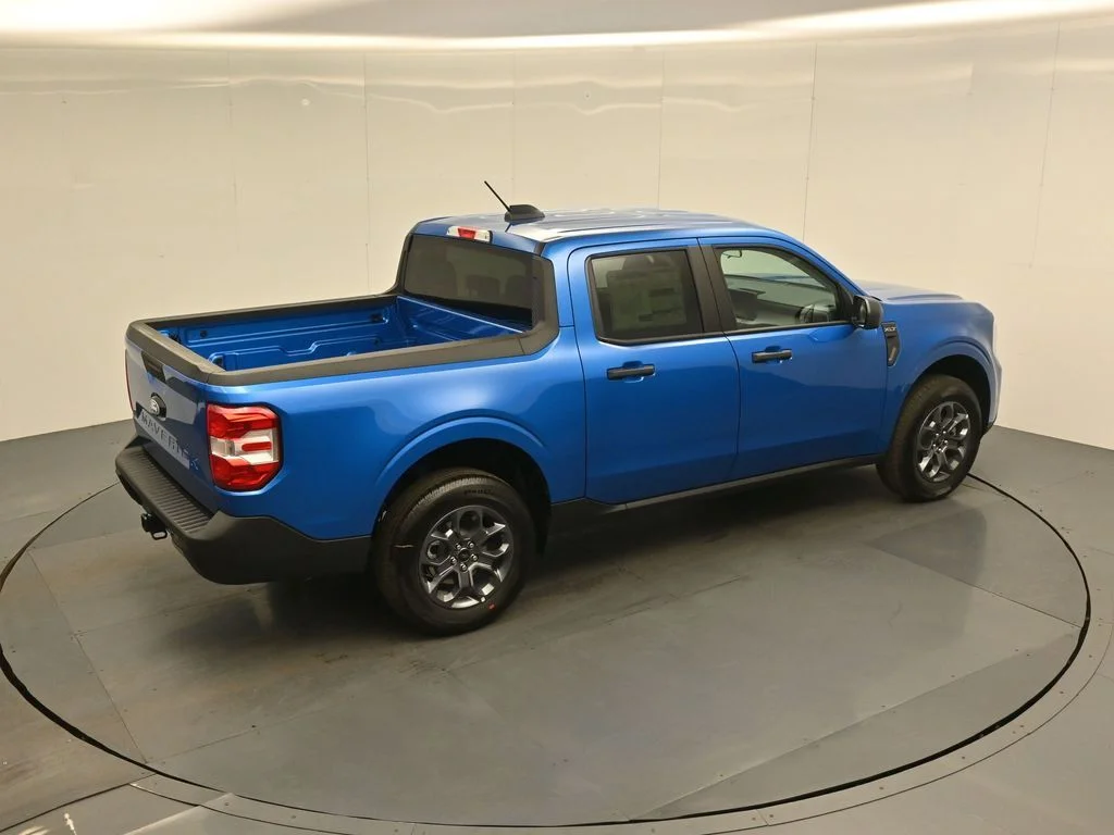 New 2026 Velocity Blue Ford XLT image 37