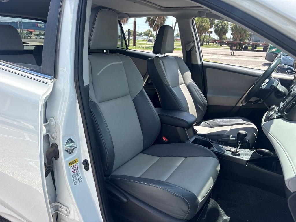 Used 2015 White Toyota Limited image 15