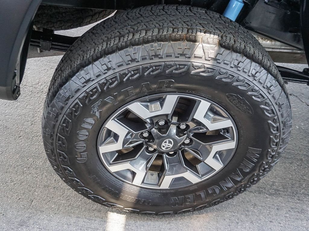 Used 2022  Toyota TRD Off-Road image 8