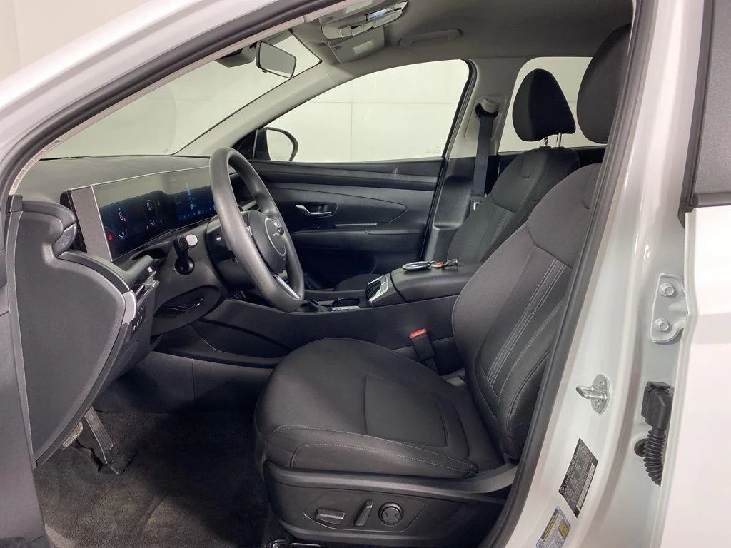 Used 2026 Serenity White Pearl Hyundai SEL image 19
