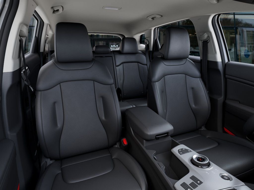 New 2026 Snow White Pearl Kia EX image 15