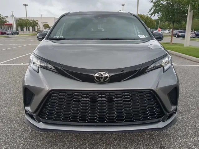 New 2026 Heavy Metal Toyota XSE image 9
