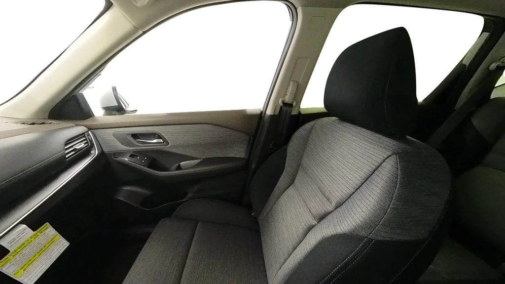 Certified Used 2023 Silver Nissan SV image 28