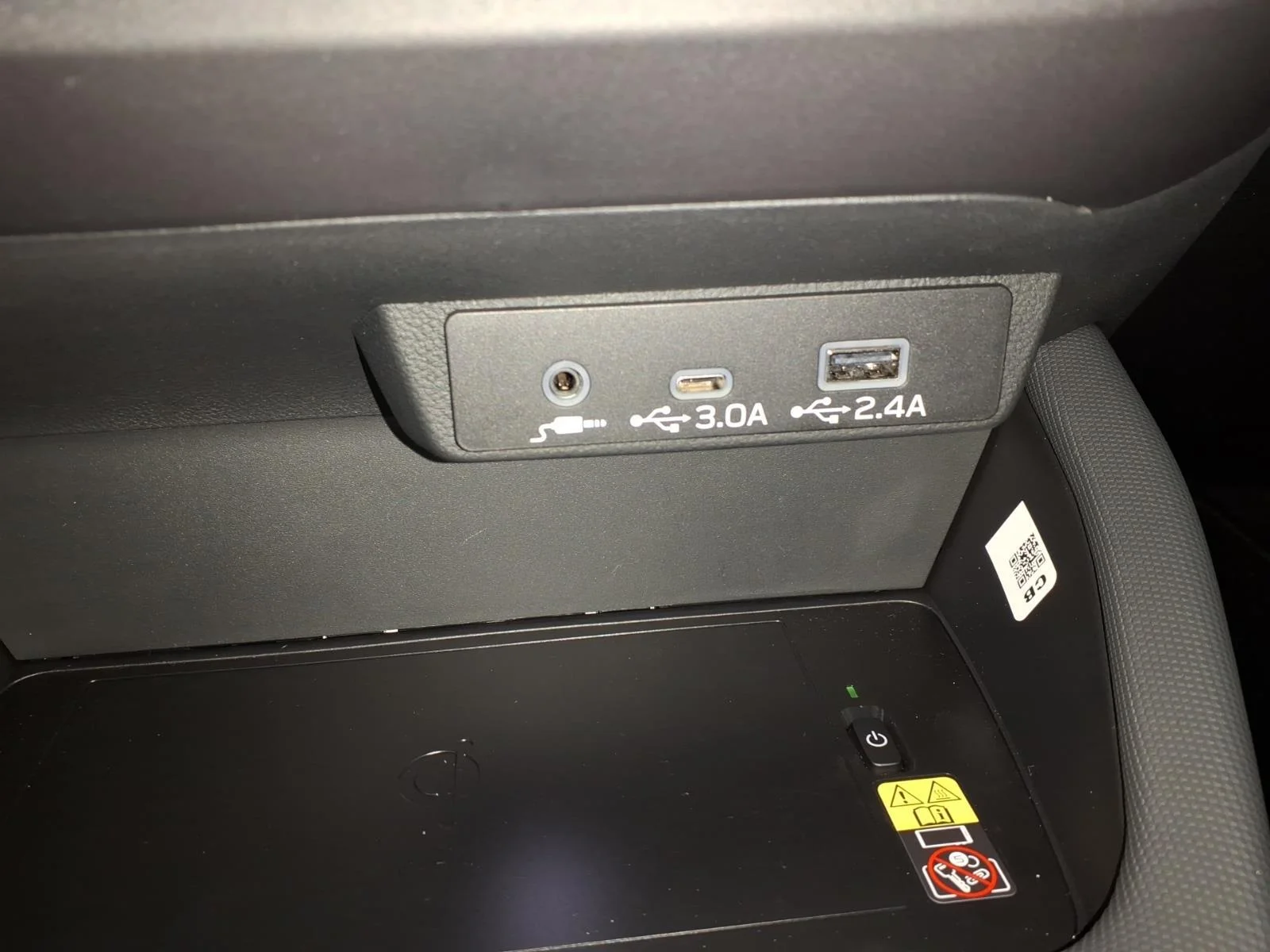 New 2026 CRYSTAL WHITE PEARL SUBARU Limited Hybrid image 29