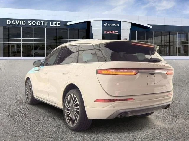 Used 2020 White Lincoln Reserve image 4