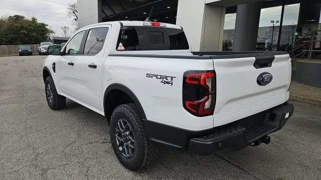 New 2025 Oxford White Ford XLT 4x4 image 20