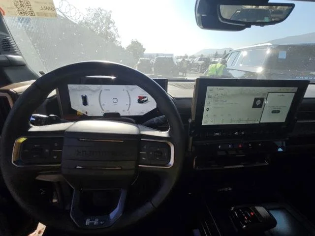 Used 2025 Void Black GMC 2X image 7