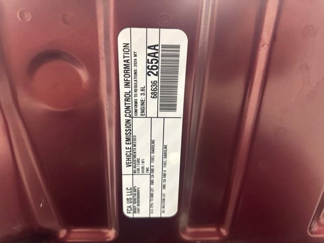 Used 2024 Red Jeep Altitude image 11