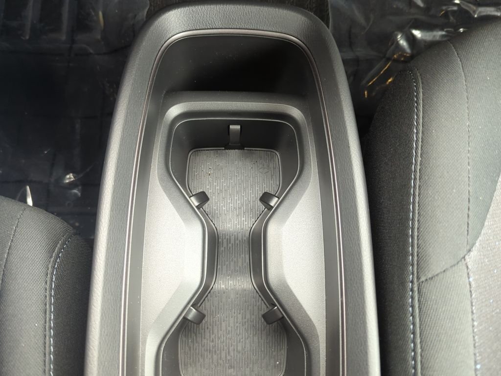 New 2026 Everest White Pearl TriCoat Nissan S+ image 9