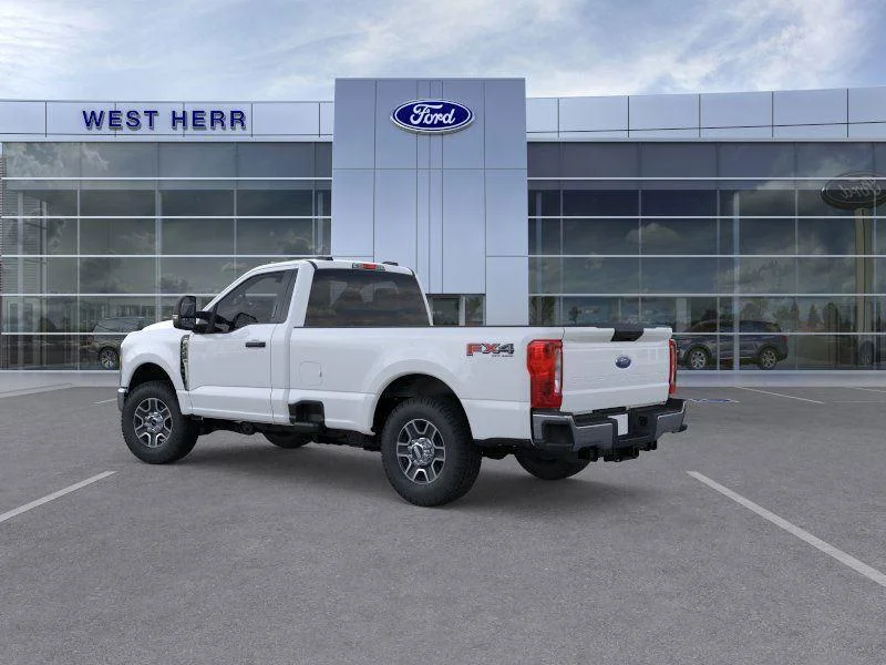 New 2025 Oxford White Ford F-350® XLT image 5