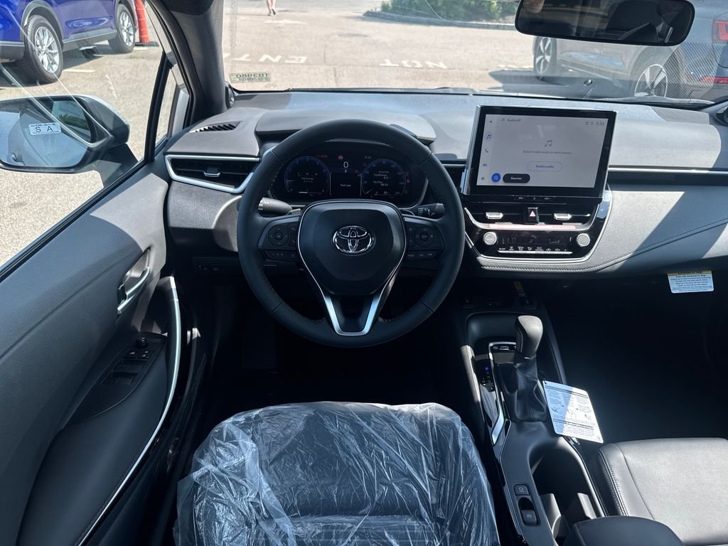 New 2026 Classic Silver Metallic with Midnight Black Metallic roof Toyota XSE image 11