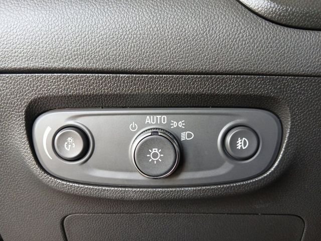 Used 2023 Cinnabar Metallic Buick Essence image 7