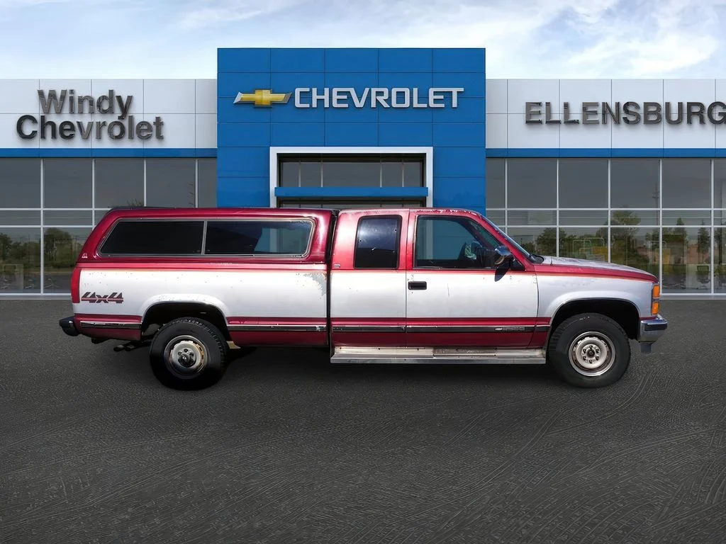 Used 1989 Red Chevrolet  image 8