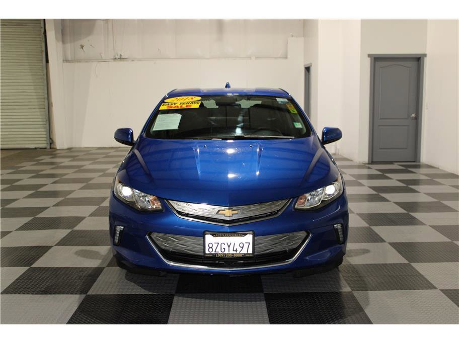 2018 Chevrolet Volt LT photo 3