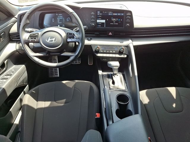 Certified Used 2025 White Hyundai SEL Sport image 15